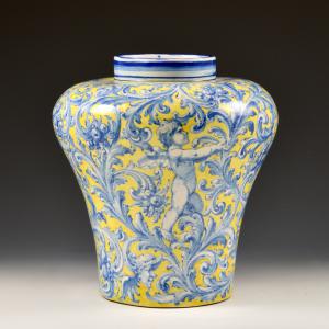 Vaso com putti alados e volutas fitomórficas - Manufatura Minghetti, final do século XIX